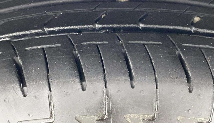 2022 Maruti Celerio ZXI, Petrol, Manual, 39,181 km, Left Front Tyre Tread