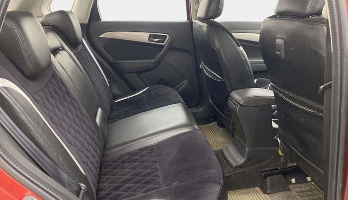 2017 Maruti Vitara Brezza ZDI PLUS DUAL TONE, Diesel, Manual, 40,765 km, Right Side Rear Door Cabin