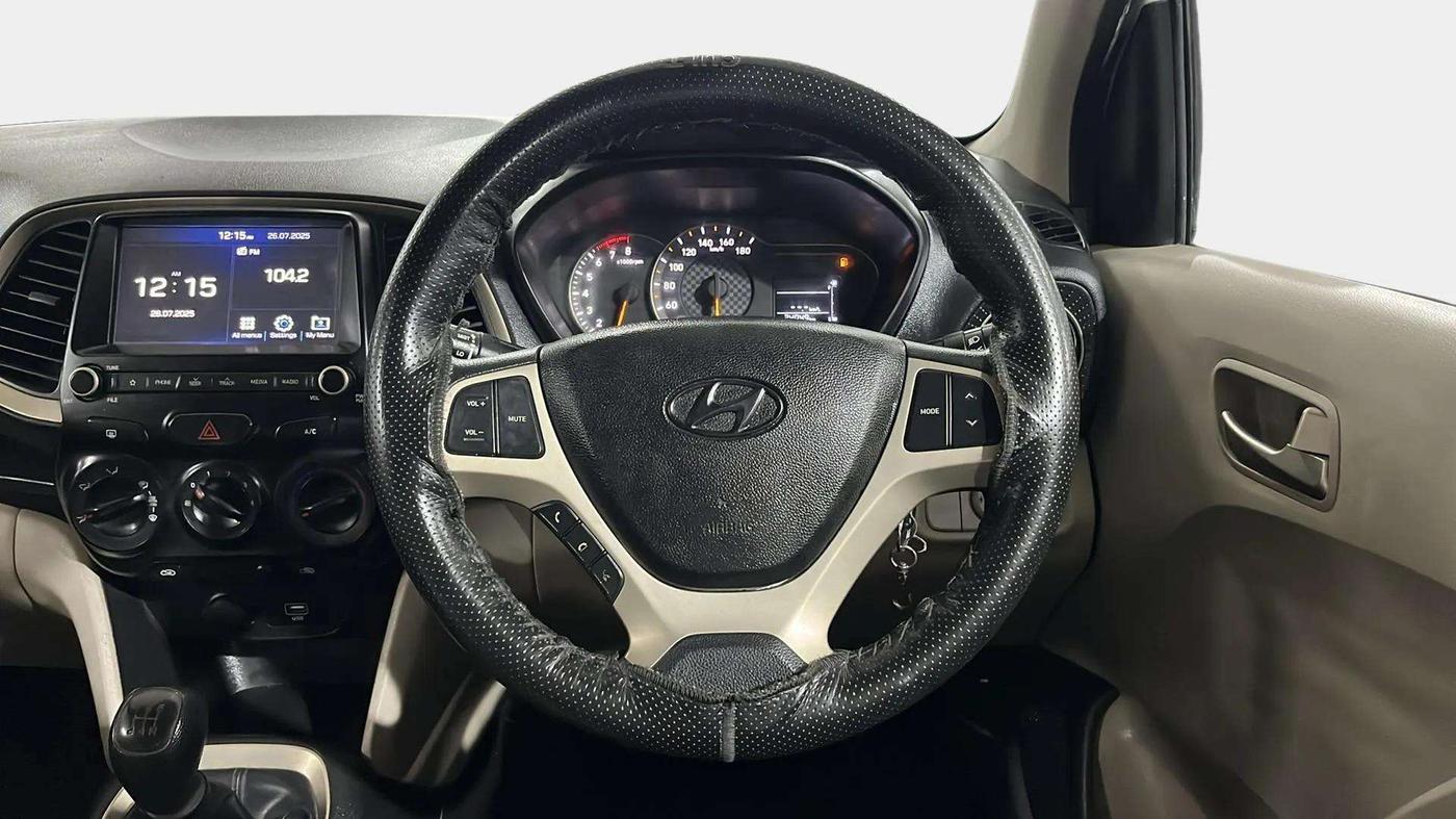 2019 Hyundai NEW SANTRO SPORTZ MT, Petrol, Manual, 23,997 km, Steering Wheel Close Up