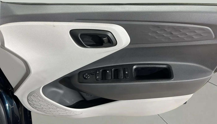 2020 Hyundai GRAND I10 NIOS MAGNA 1.2 KAPPA VTVT, Petrol, Manual, 39,381 km, Driver Side Door Panels Control