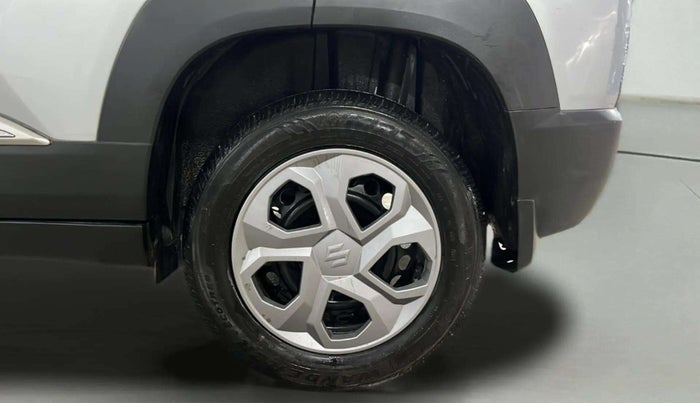 2023 Maruti BREZZA LXI SMART HYBRID, Petrol, Manual, 19,507 km, Left Rear Wheel