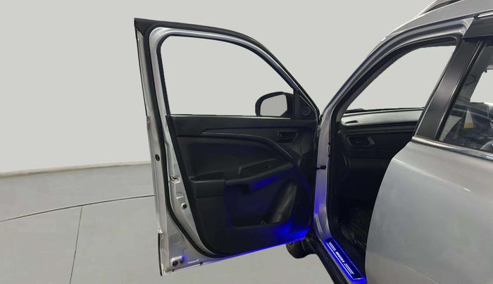 2023 Maruti BREZZA LXI SMART HYBRID, Petrol, Manual, 19,507 km, LHS Front Door