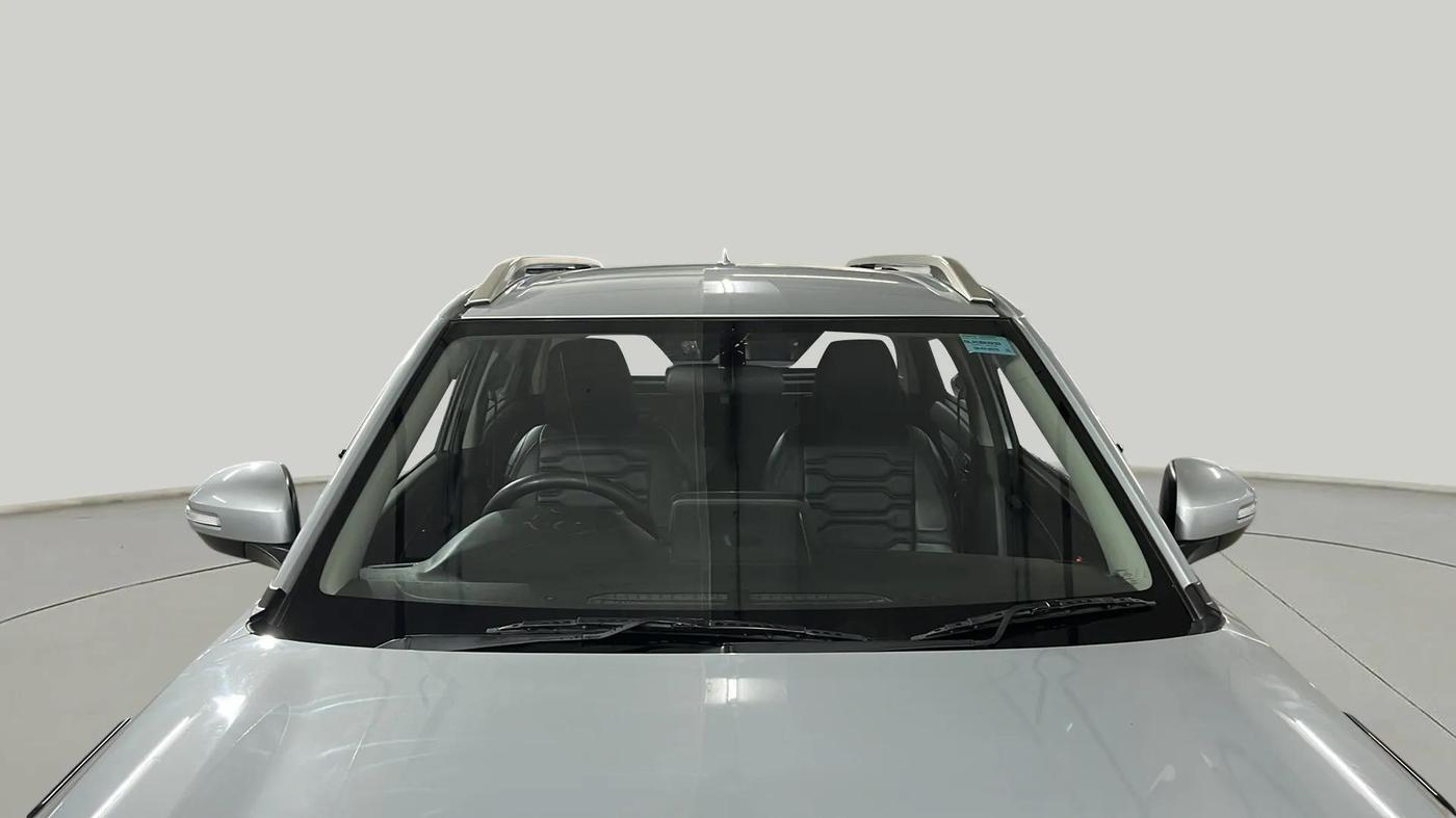2023 Maruti BREZZA LXI SMART HYBRID, Petrol, Manual, 19,507 km, Front Windshield