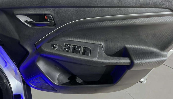 2023 Maruti BREZZA LXI SMART HYBRID, Petrol, Manual, 19,507 km, Driver Side Door Panels Control
