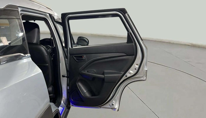 2023 Maruti BREZZA LXI SMART HYBRID, Petrol, Manual, 19,507 km, RHS Rear Door