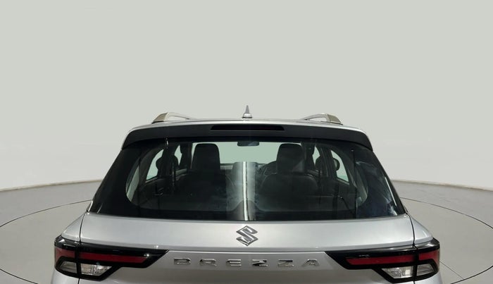 2023 Maruti BREZZA LXI SMART HYBRID, Petrol, Manual, 19,507 km, Rear Windshield