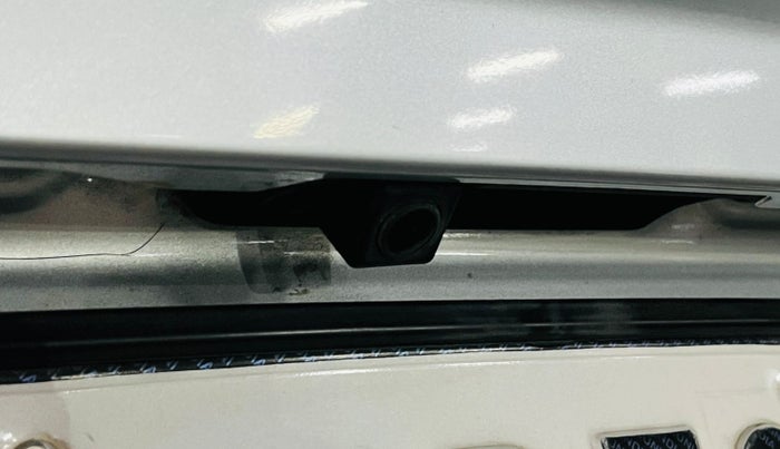 2023 Maruti BREZZA LXI SMART HYBRID, Petrol, Manual, 19,507 km, Parking Camera