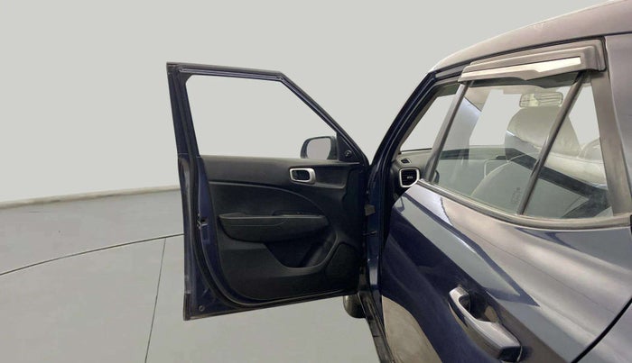 2019 Hyundai VENUE E 1.2, Petrol, Manual, 32,663 km, LHS Front Door