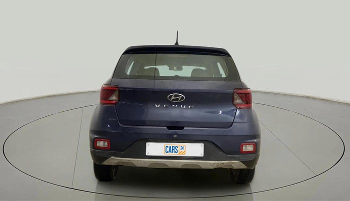 2019 Hyundai VENUE E 1.2, Petrol, Manual, 32,663 km, Back/Rear