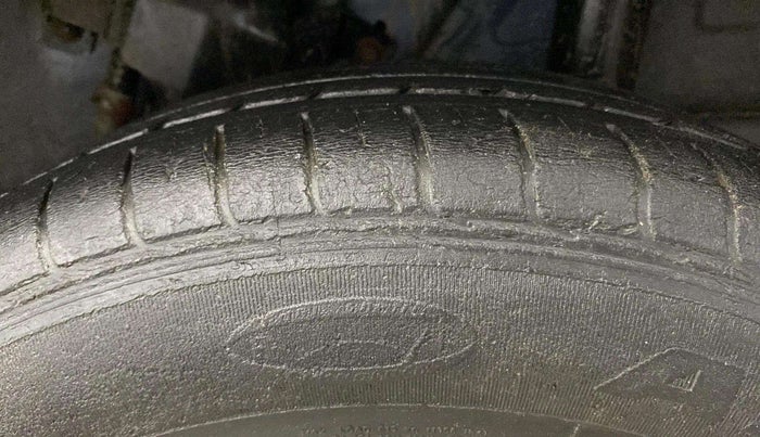 2019 Hyundai VENUE E 1.2, Petrol, Manual, 32,663 km, Left Rear Tyre Tread