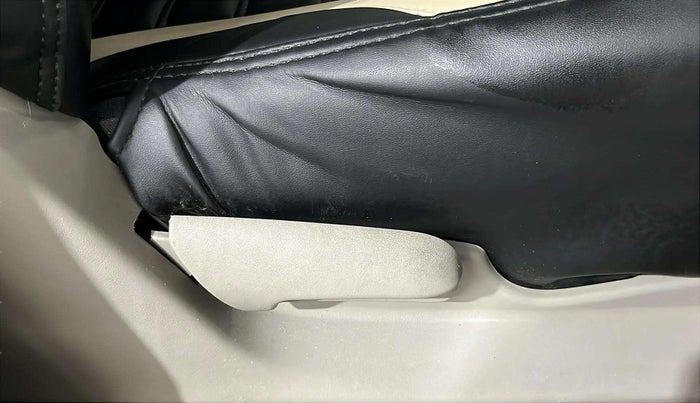 2014 Maruti Celerio VXI AMT, Petrol, Automatic, 58,718 km, Driver Side Adjustment Panel