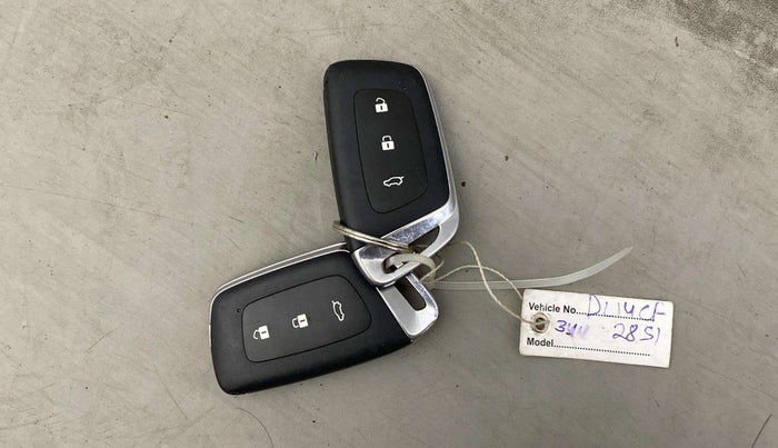 2021 MG HECTOR SHARP 1.5 DCT PETROL, Petrol, Automatic, 89,896 km, Key Close Up