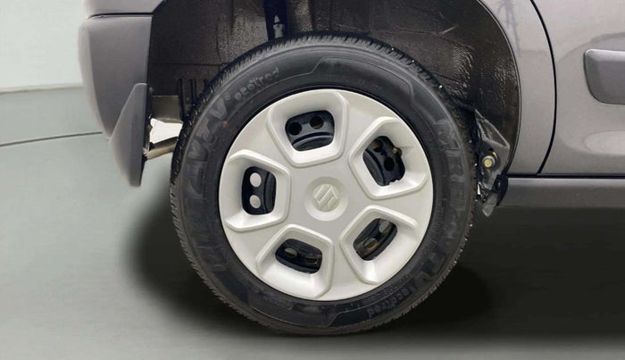 2021 Maruti S PRESSO VXI+, Petrol, Manual, 6,618 km, Right Rear Wheel