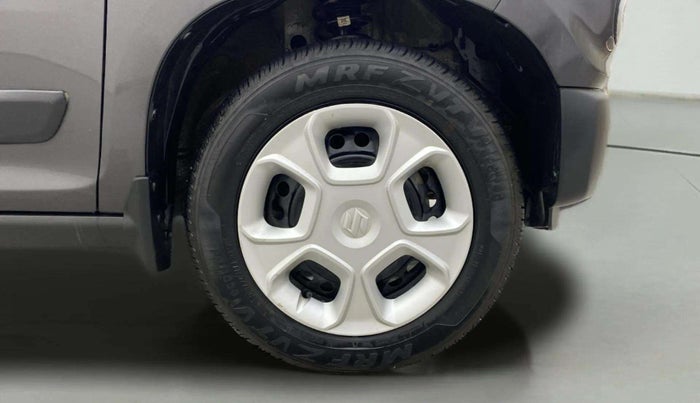 2021 Maruti S PRESSO VXI+, Petrol, Manual, 6,618 km, Right Front Wheel