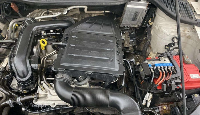 2021 Volkswagen Polo HIGHLINE PLUS 1.0L TSI, Petrol, Manual, 35,788 km, Engine View - Left