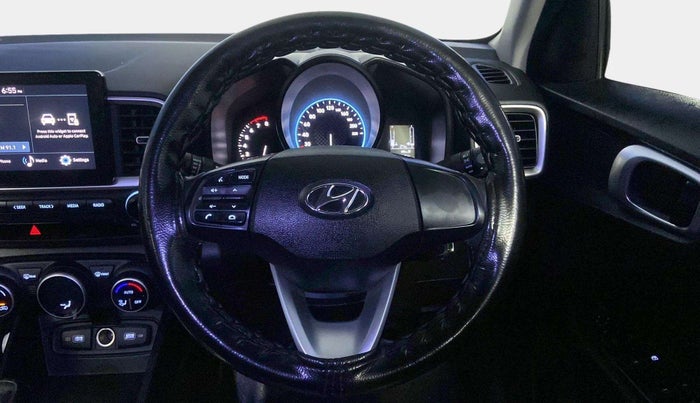 2021 Hyundai VENUE S+ 1.2, Petrol, Manual, 43,270 km, Steering Wheel Close Up