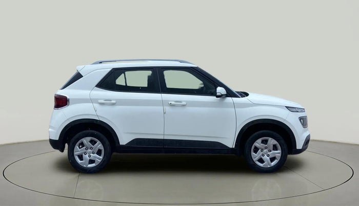 2021 Hyundai VENUE S+ 1.2, Petrol, Manual, 43,270 km, Right Side View