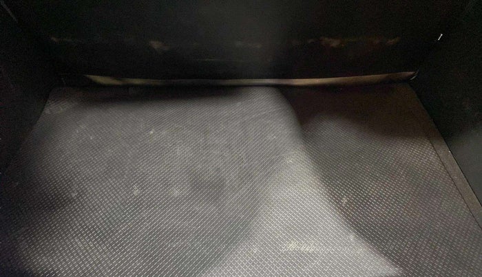 2021 Hyundai VENUE S+ 1.2, Petrol, Manual, 43,270 km, Boot Inside