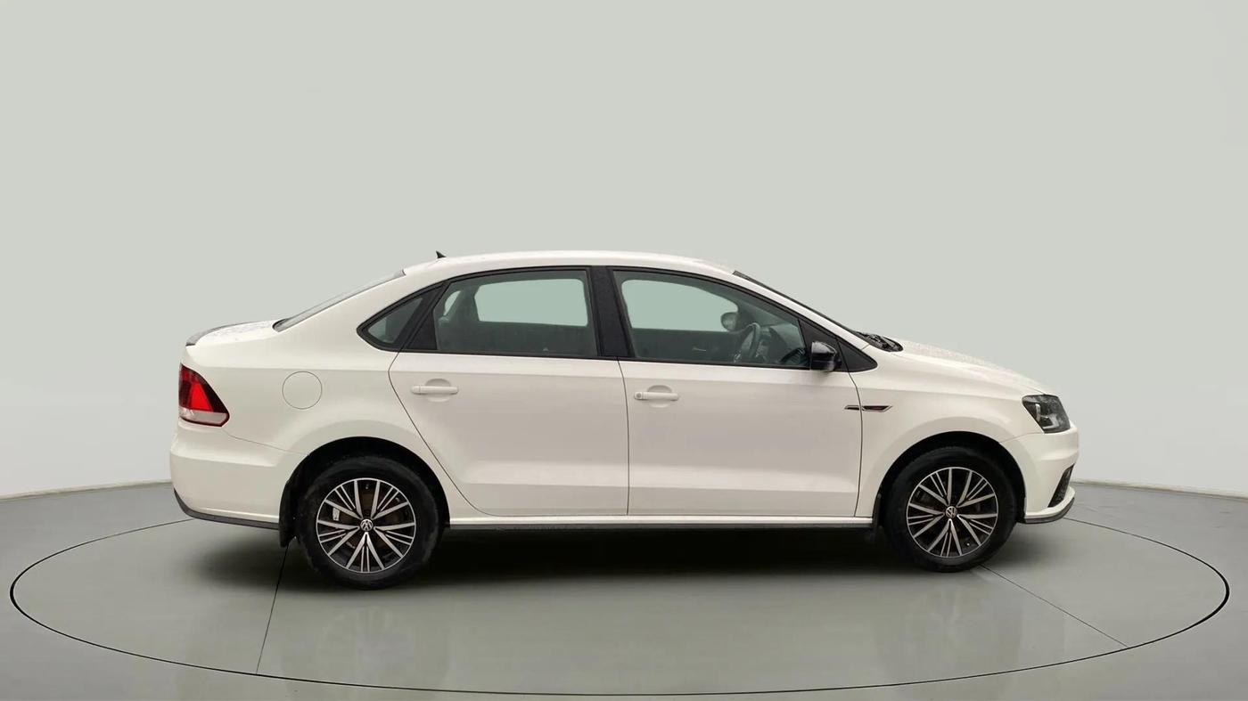 2021 Volkswagen Vento COMFORTLINE 1.0L TSI, Petrol, Manual, 57,478 km, Right Side View