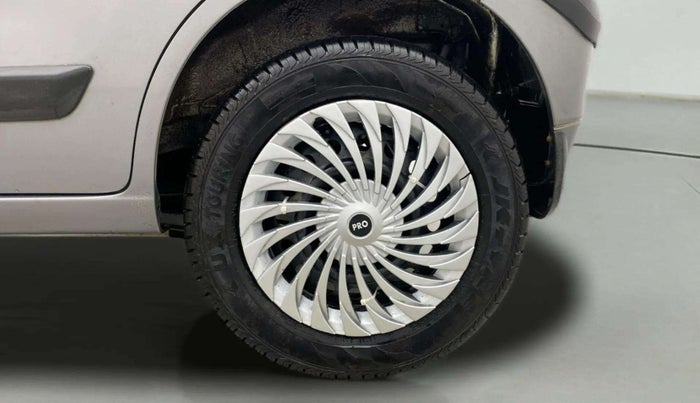 2015 Maruti Wagon R 1.0 VXI, Petrol, Manual, 37,251 km, Left Rear Wheel
