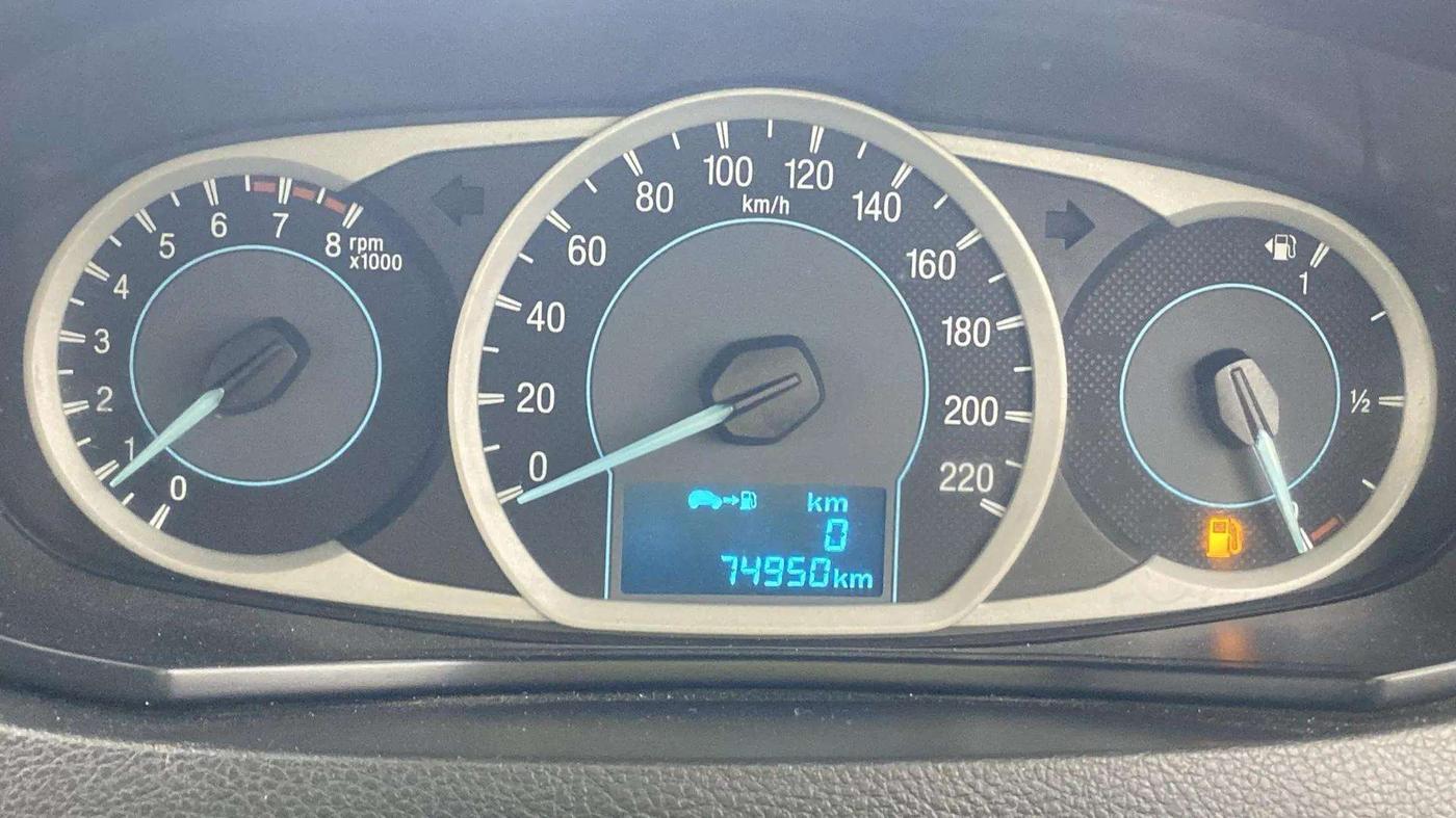 2016 Ford Figo Aspire TITANIUM 1.2 PETROL, Petrol, Manual, 74,947 km, Odometer Image