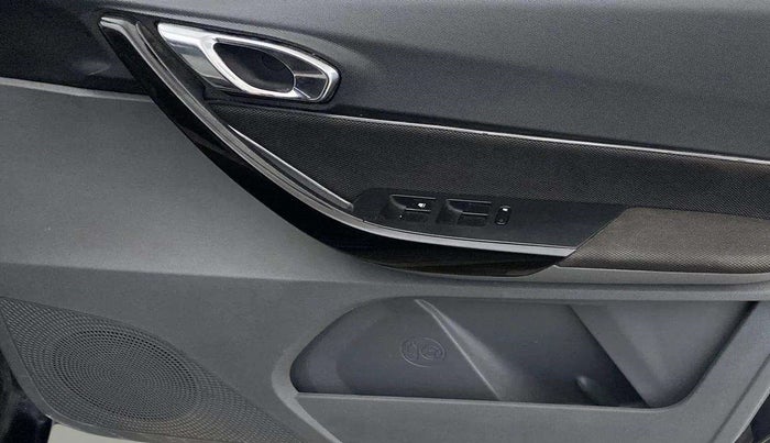 2019 Tata TIGOR XZ PLUS PETROL, Petrol, Manual, 19,317 km, Driver Side Door Panels Control