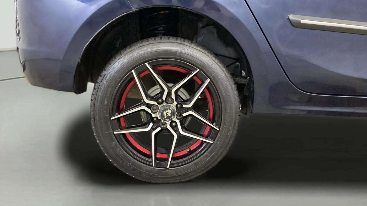 2019 Tata TIGOR XZ PLUS PETROL, Petrol, Manual, 19,317 km, Right Rear Wheel
