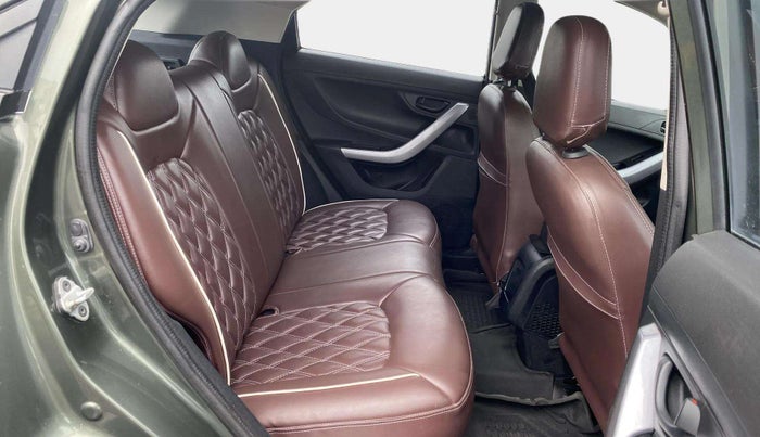 2022 Tata NEXON XM PETROL, Petrol, Manual, 38,706 km, Right Side Rear Door Cabin