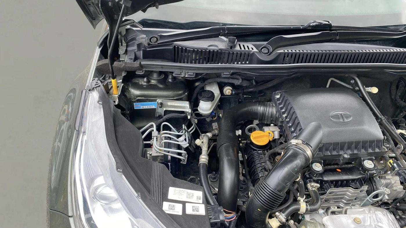 2022 Tata NEXON XM PETROL, Petrol, Manual, 38,755 km, Engine View - Right