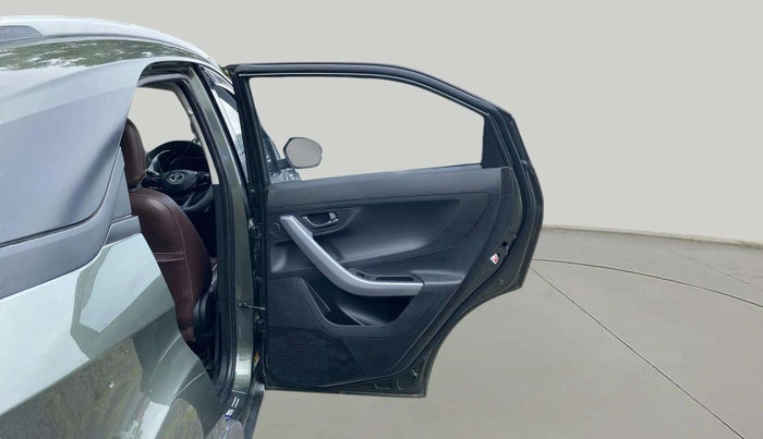 2022 Tata NEXON XM PETROL, Petrol, Manual, 38,706 km, RHS Rear Door