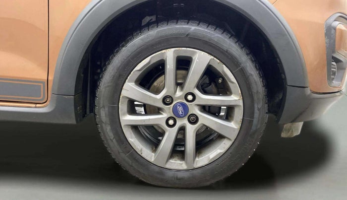 2018 Ford FREESTYLE TITANIUM 1.5 DIESEL, Diesel, Manual, 76,226 km, Right Front Wheel