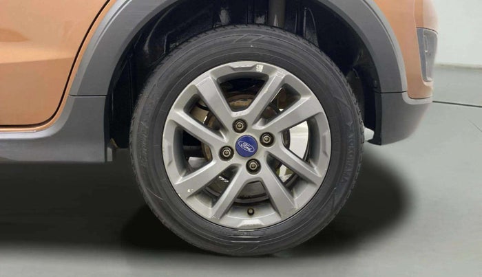 2018 Ford FREESTYLE TITANIUM 1.5 DIESEL, Diesel, Manual, 76,226 km, Left Rear Wheel