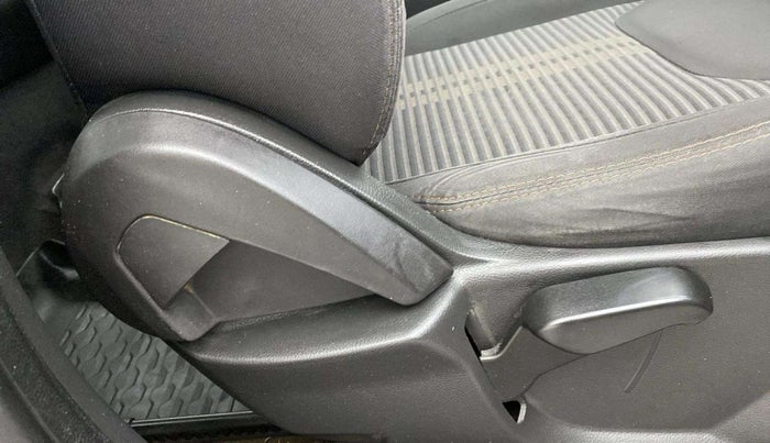 2018 Ford FREESTYLE TITANIUM 1.5 DIESEL, Diesel, Manual, 76,226 km, Driver Side Adjustment Panel
