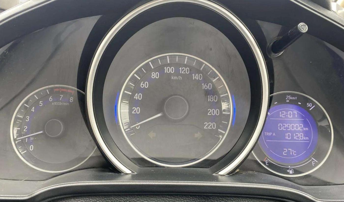 2018 Honda Jazz 1.2L I-VTEC V, Petrol, Manual, 29,007 km, Odometer Image