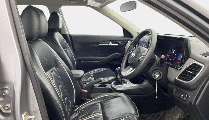 2020 KIA SELTOS HTK 1.5 PETROL, Petrol, Manual, 49,210 km, Right Side Front Door Cabin