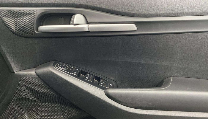 2020 KIA SELTOS HTK 1.5 PETROL, Petrol, Manual, 49,210 km, Driver Side Door Panels Control