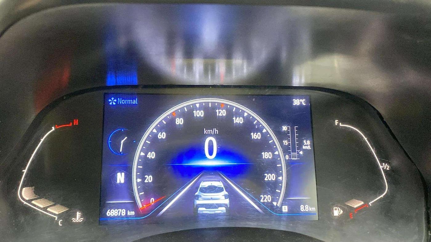 2021 Renault Kiger RXZ AMT, Petrol, Automatic, 69,308 km, Odometer Image