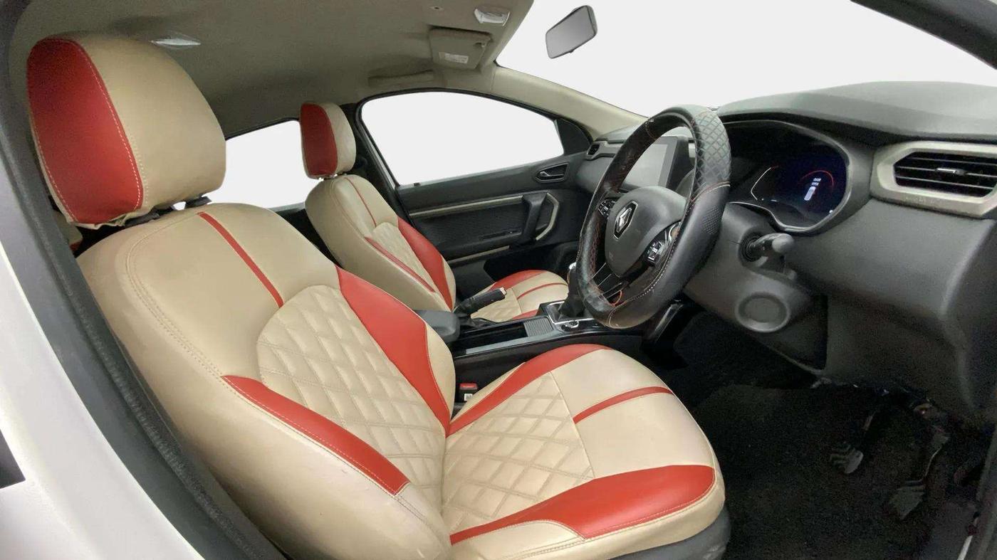2021 Renault Kiger RXZ AMT, Petrol, Automatic, 69,308 km, Right Side Front Door Cabin