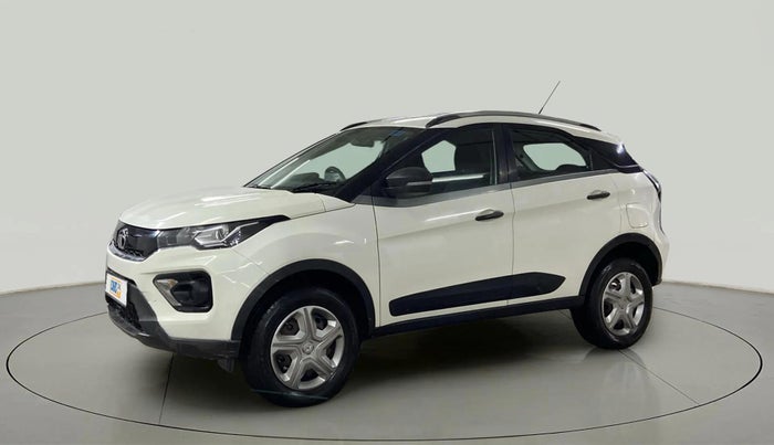 2020 Tata NEXON XMA PETROL, Petrol, Automatic, 28,849 km, Left Front Diagonal