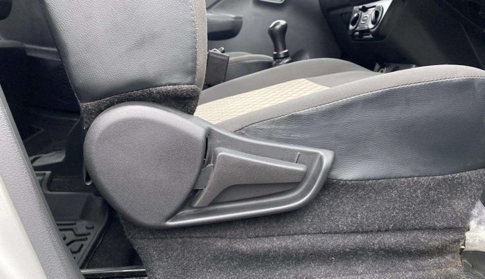 2024 Maruti Alto K10 VXI PLUS, Petrol, Manual, 13,122 km, Driver Side Adjustment Panel
