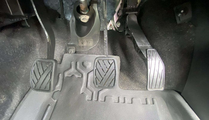 2024 Maruti Alto K10 VXI PLUS, Petrol, Manual, 13,122 km, Pedals