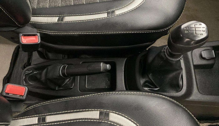 2019 Renault Kwid RXL, Petrol, Manual, 3,635 km, Gear Lever