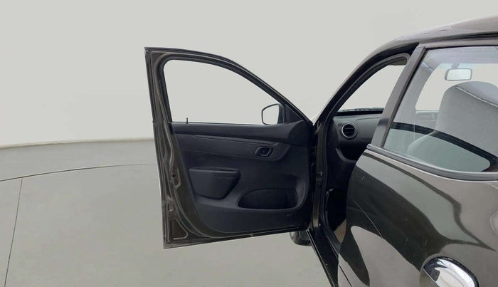 2019 Renault Kwid RXL, Petrol, Manual, 3,635 km, LHS Front Door