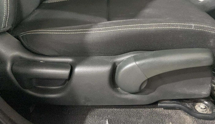 2018 Honda WR-V 1.2L I-VTEC VX MT, Petrol, Manual, 31,895 km, Driver Side Adjustment Panel