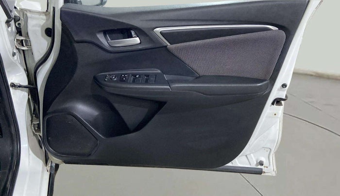 2018 Honda WR-V 1.2L I-VTEC VX MT, Petrol, Manual, 31,895 km, Driver Side Door Panels Control