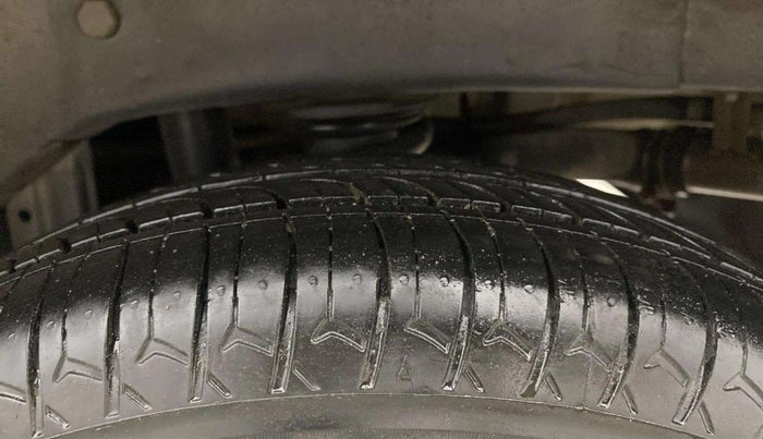 2021 Maruti Alto LXI OPT CNG, CNG, Manual, 53,202 km, Left Rear Tyre Tread