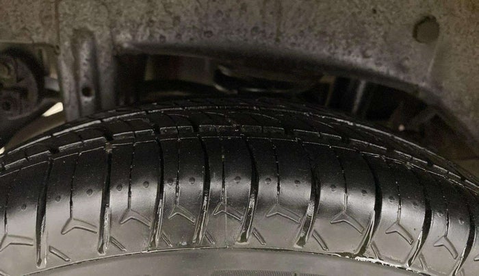 2021 Maruti Alto LXI OPT CNG, CNG, Manual, 53,202 km, Right Rear Tyre Tread