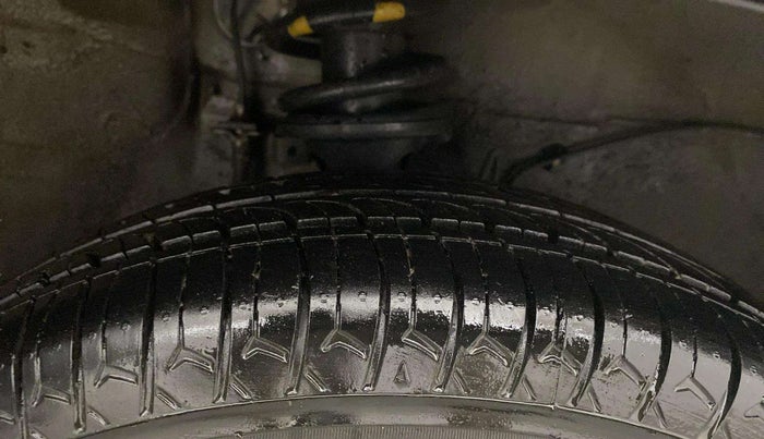 2021 Maruti Alto LXI OPT CNG, CNG, Manual, 53,202 km, Right Front Tyre Tread