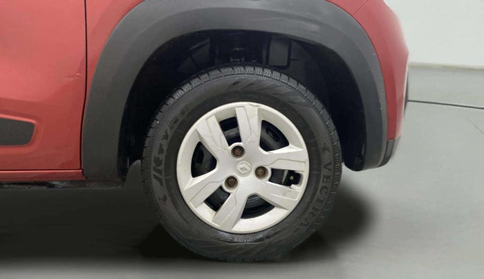 2015 Renault Kwid RXL, Petrol, Manual, 18,140 km, Right Front Wheel