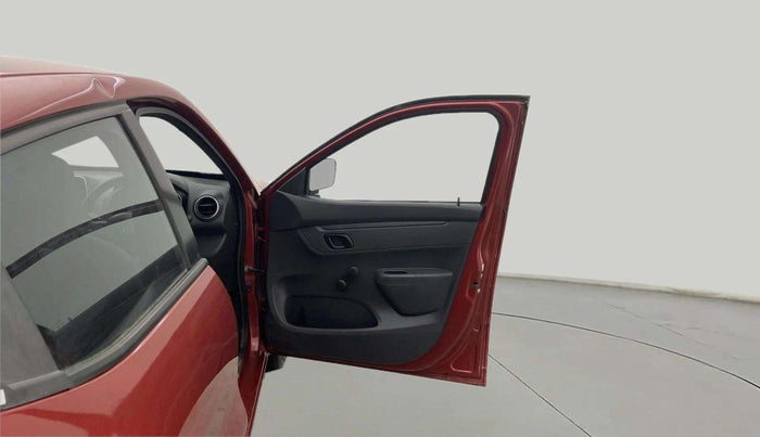 2015 Renault Kwid RXL, Petrol, Manual, 18,140 km, RHS Front Door